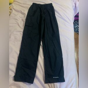 Columbia Black waterproof cargo pants, 10-12 girls